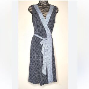 Motherhood Maternity Wrap Dress Size small blue NWT sleeveless midi dress